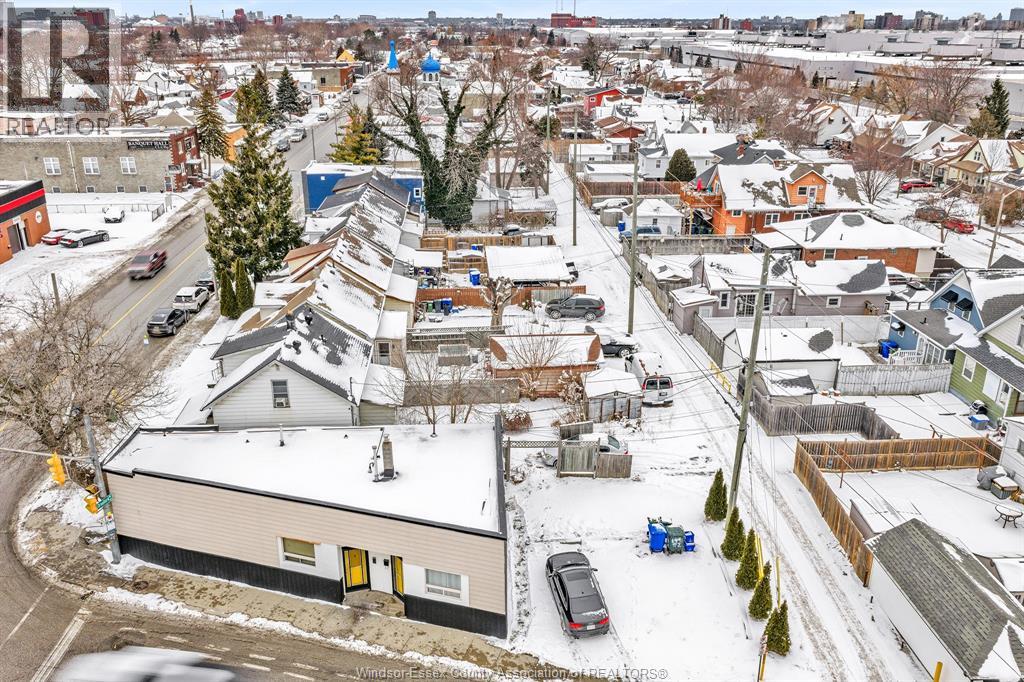 1496 Drouillard, Windsor, Ontario  N8Y 2R9 - Photo 7 - 26001159