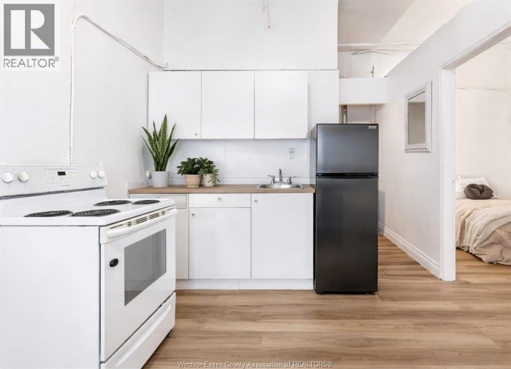 1496 Drouillard, Windsor, Ontario  N8Y 2R9 - Photo 9 - 26001159