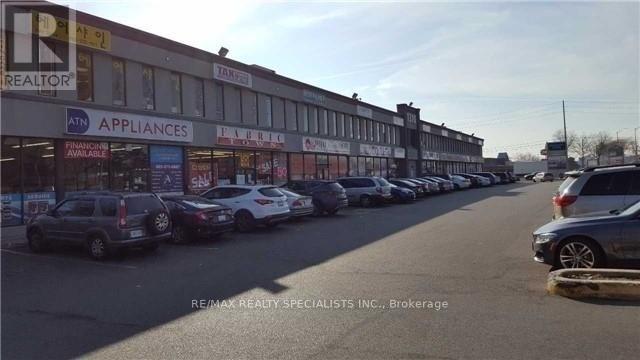 200-130 - 1310 Dundas Street E, Mississauga, Ontario  L4Y 2C1 - Photo 3 - W12890398