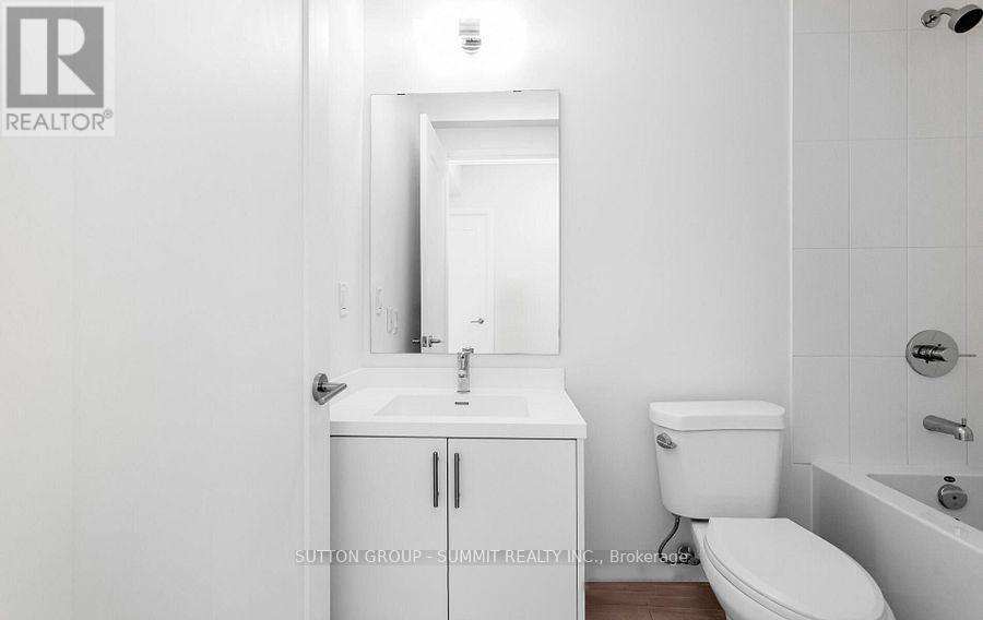 616 - 412 Silver Maple Road, Oakville, Ontario  L6H 7X8 - Photo 8 - W12890404