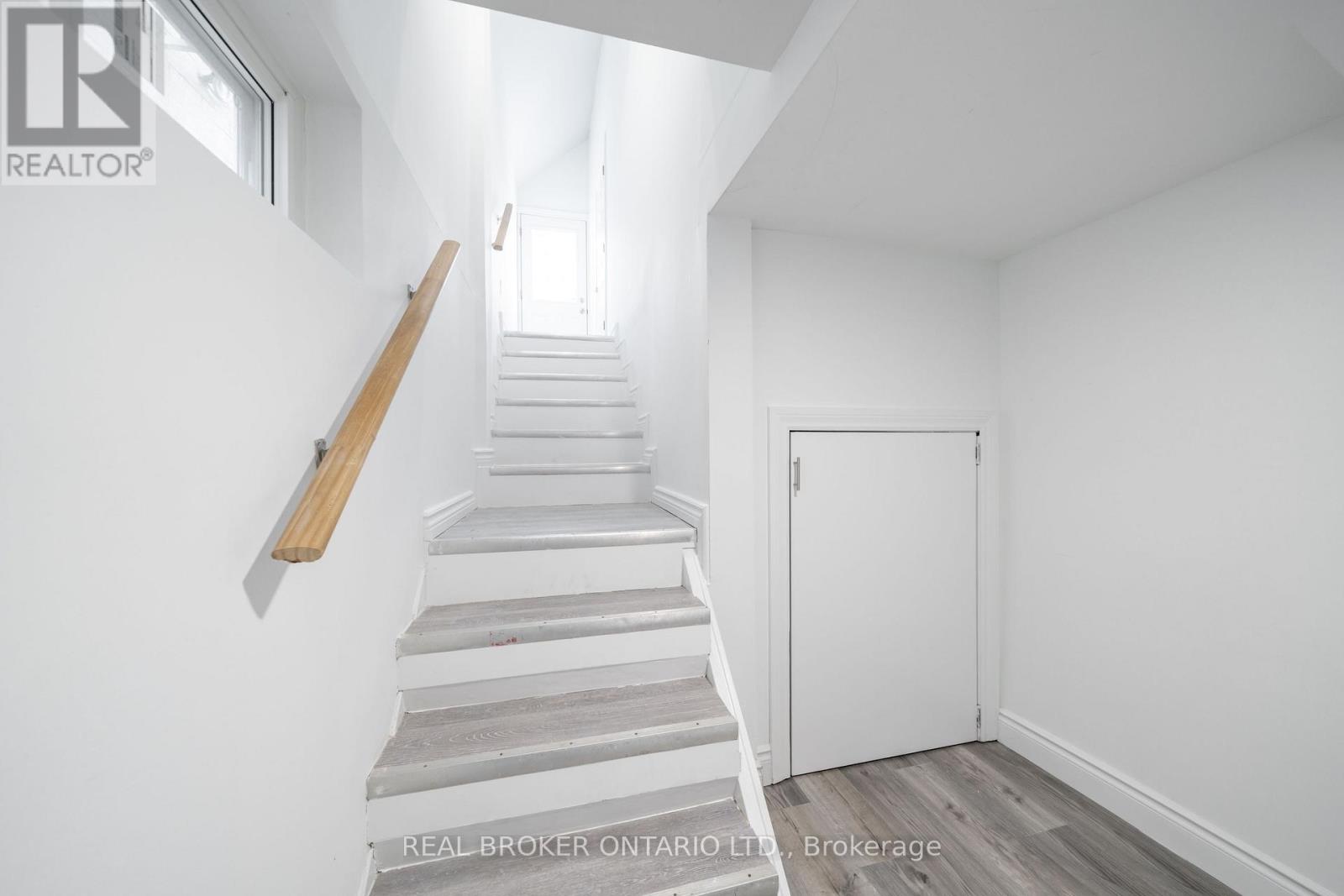 Bsmt - 12 Villa Road, Toronto, Ontario  M8W 1M5 - Photo 19 - W12890418