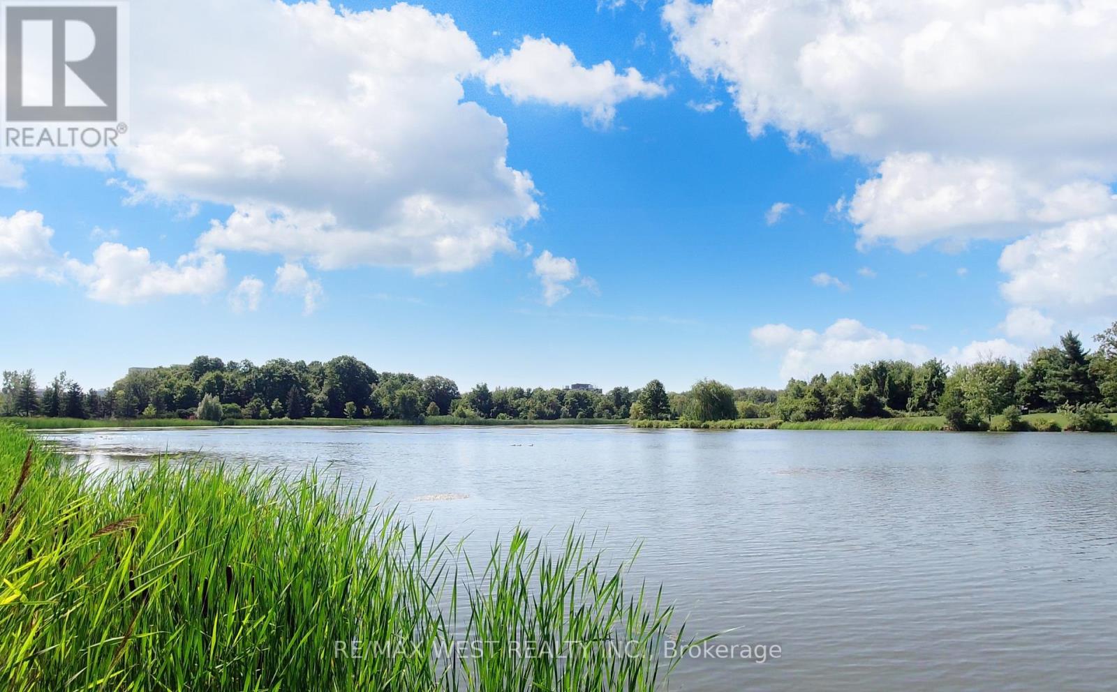 22 Dimplefield Place, Toronto, Ontario  M9C 4A1 - Photo 45 - W12890434