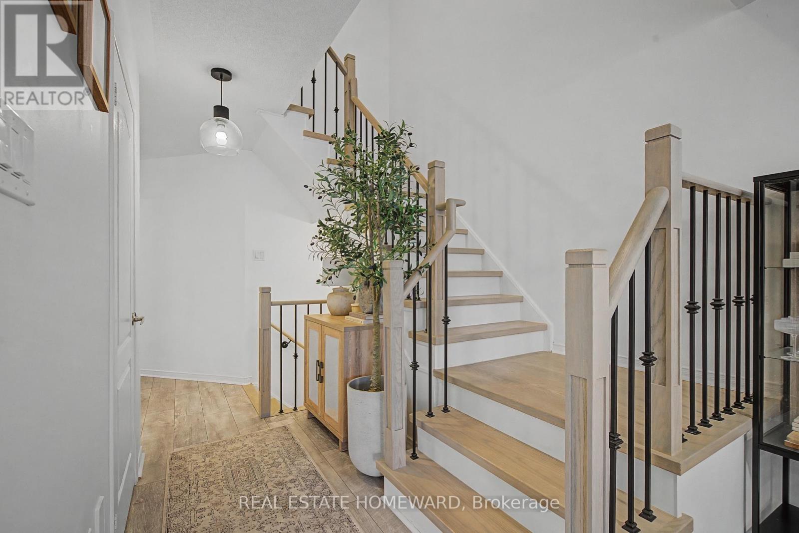 996 Donnelly Street, Milton, Ontario  L9T 0A1 - Photo 9 - W12890460