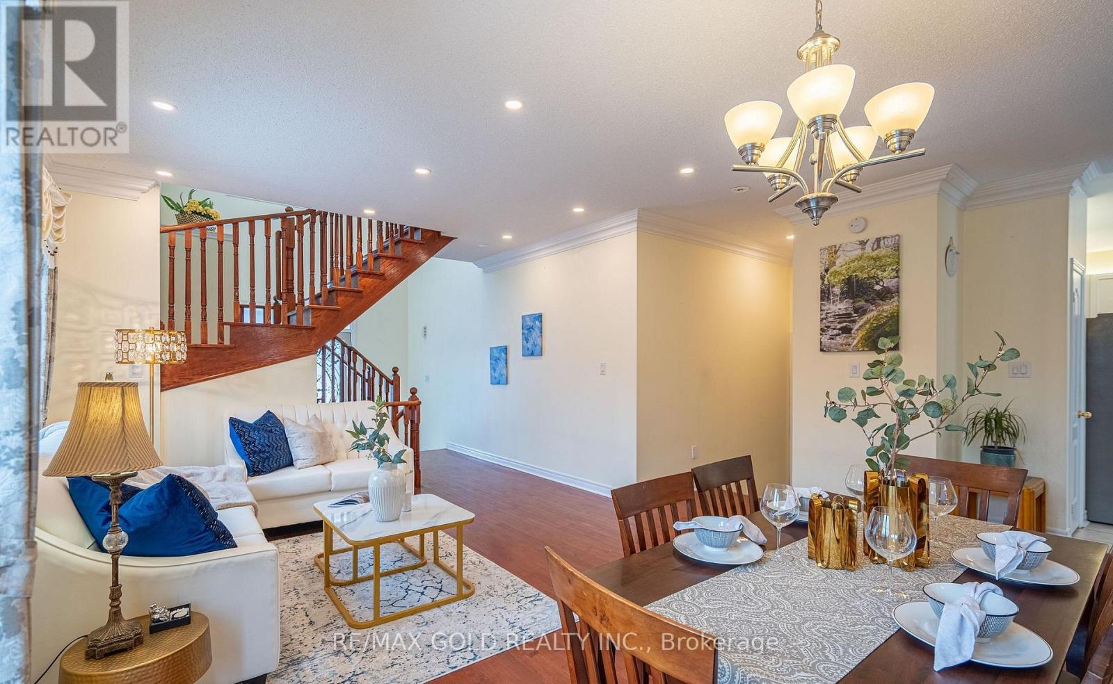 311 Father Tobin Road, Brampton (Sandringham-Wellington), Ontario  L6R 0P4 - Photo 7 - W12890522