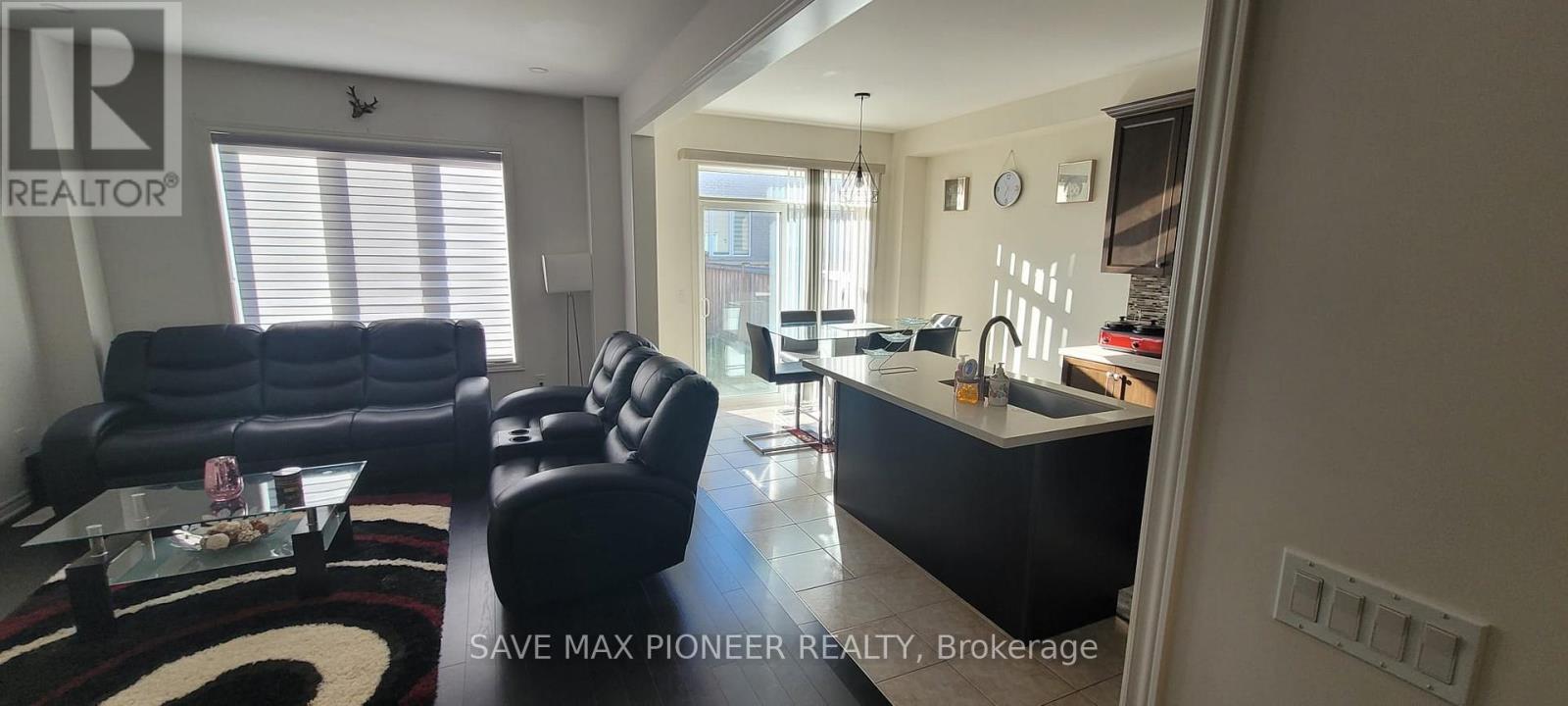 11 Ivor Crescent N, Brampton, Ontario  L7A 4L5 - Photo 14 - W12890546