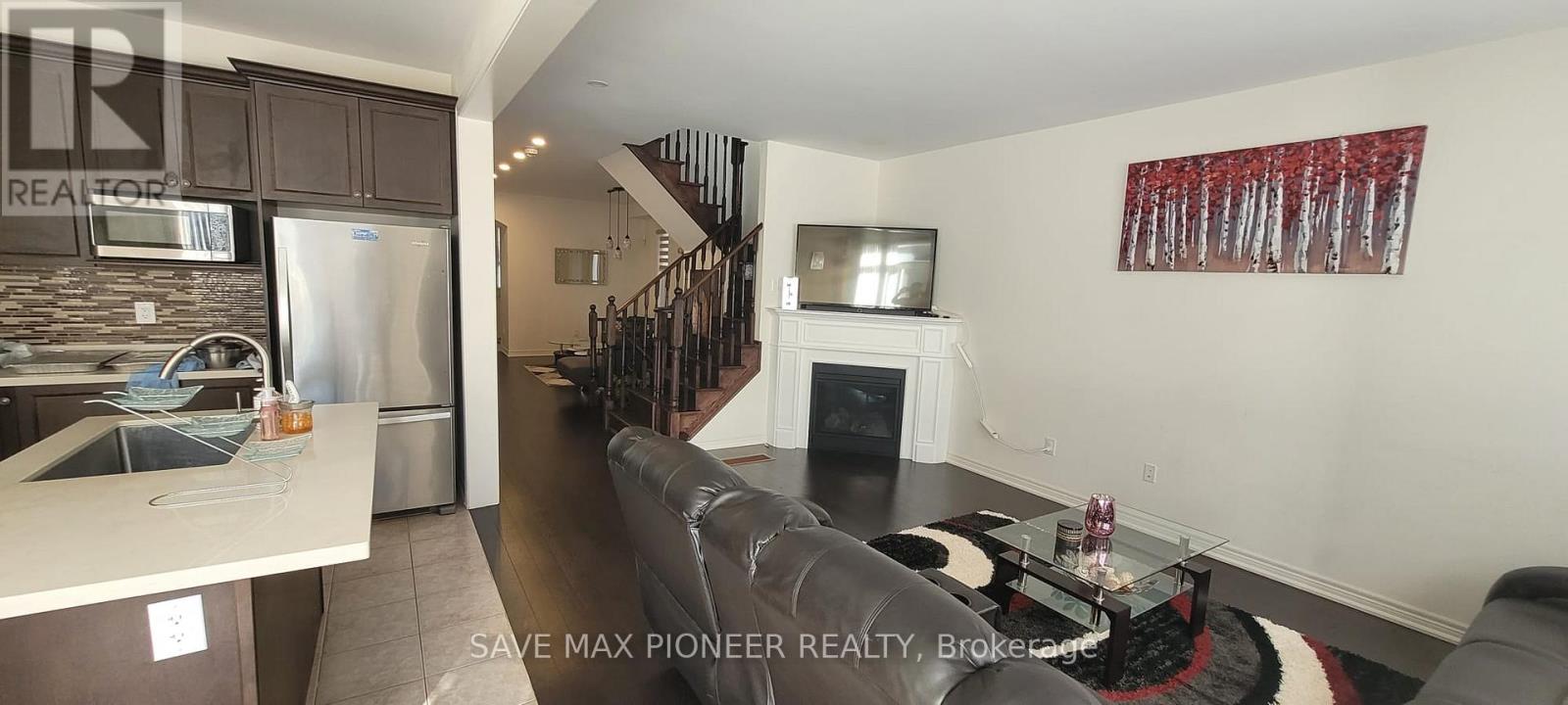 11 Ivor Crescent N, Brampton, Ontario  L7A 4L5 - Photo 16 - W12890546