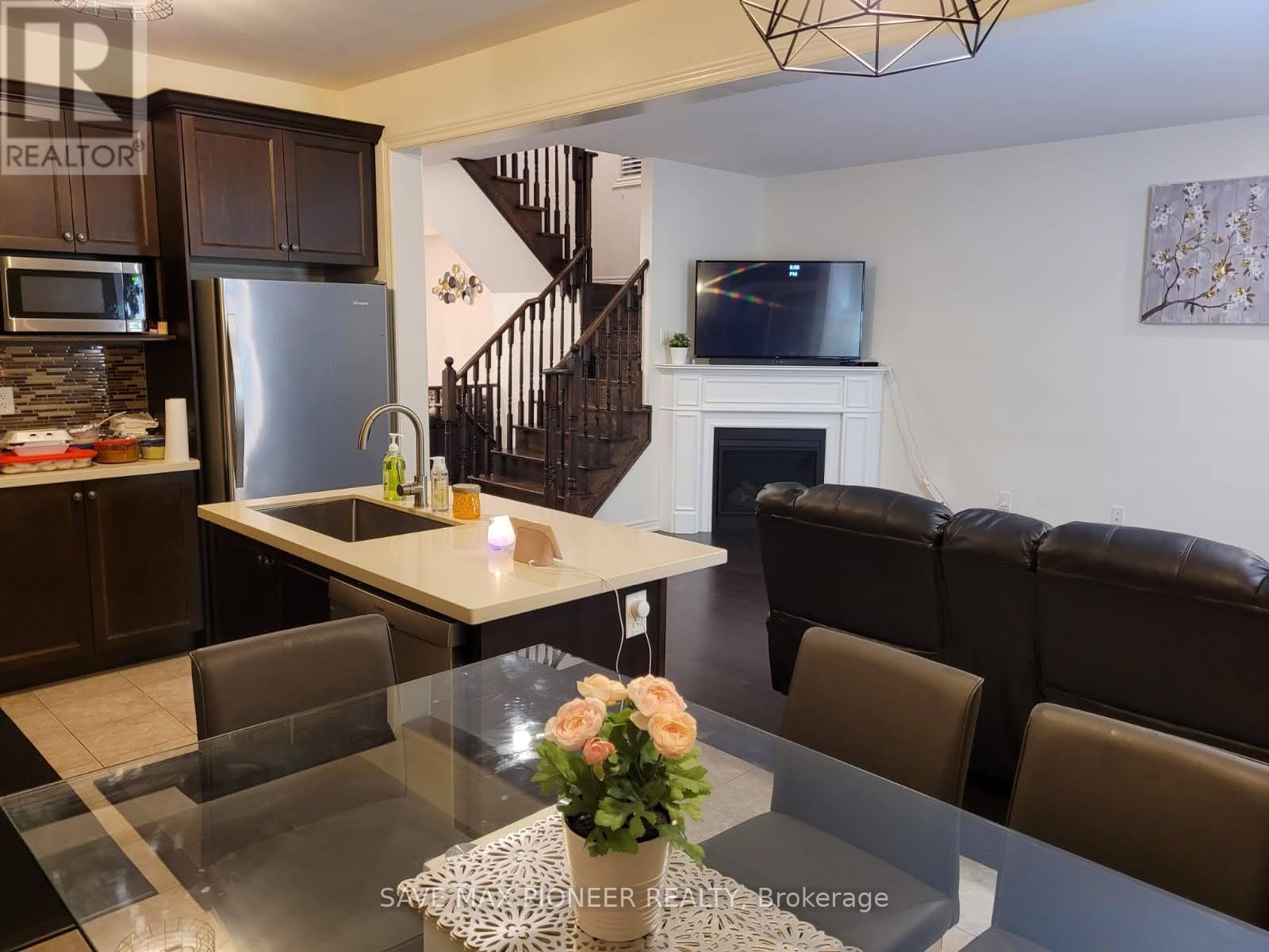 11 Ivor Crescent N, Brampton, Ontario  L7A 4L5 - Photo 26 - W12890546