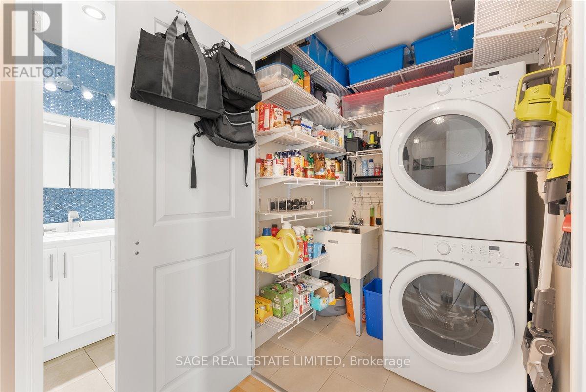 507 - 35 Fontenay Court, Toronto, Ontario  M9A 0C4 - Photo 31 - W12890606