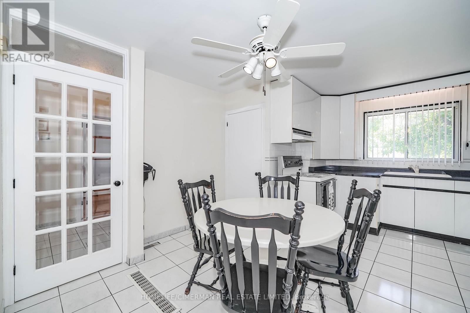 Unknown Address, ,     - Photo 10 - W12890610