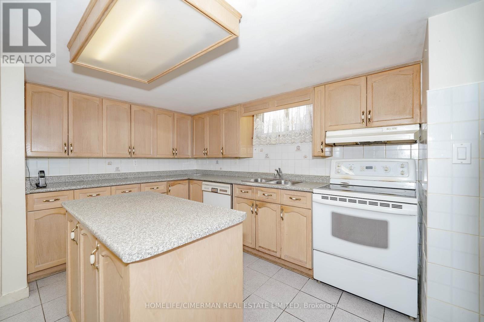 Unknown Address, ,     - Photo 14 - W12890610