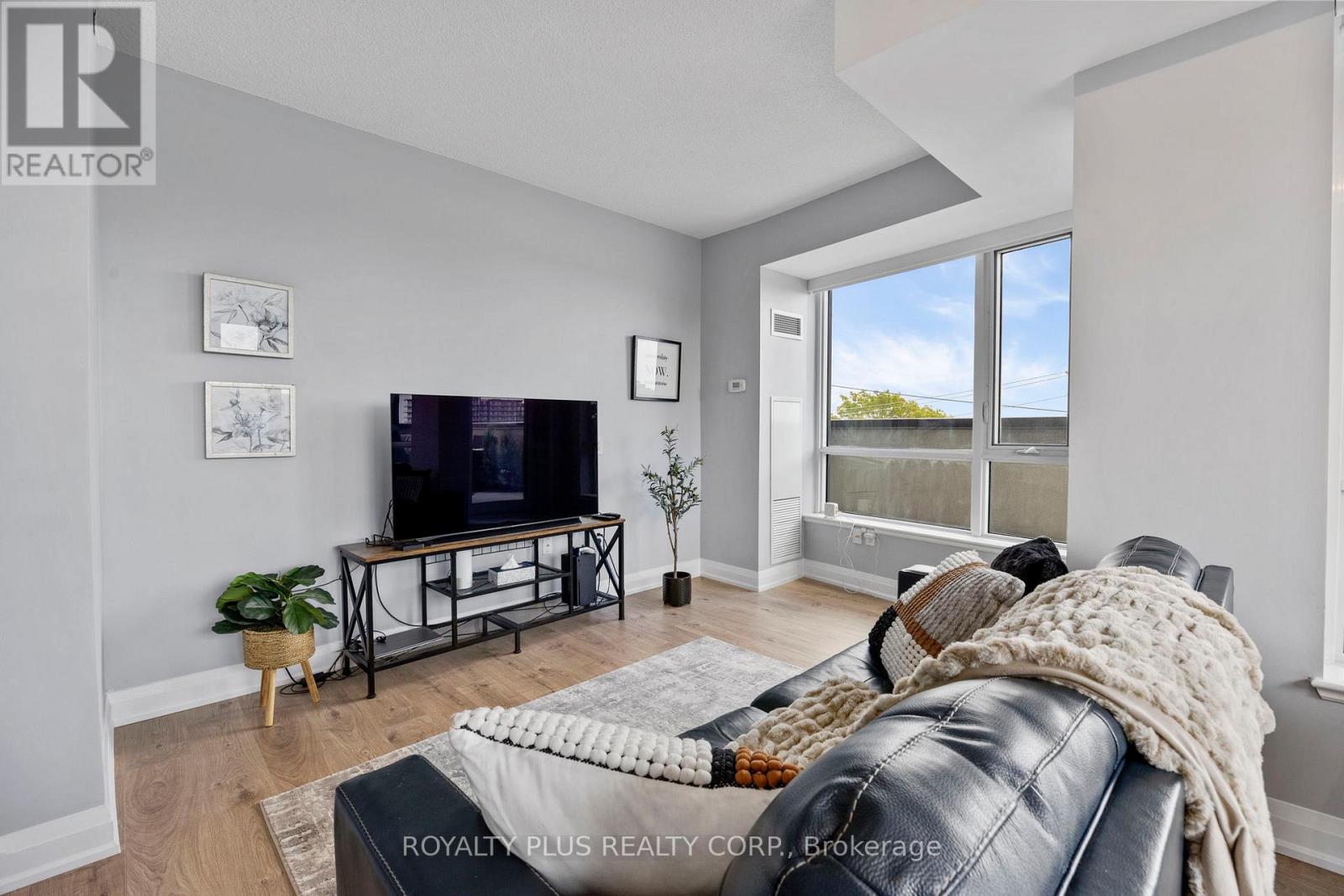 407 - 2800 Keele Street, Toronto, Ontario  M3M 0B8 - Photo 10 - W12890630