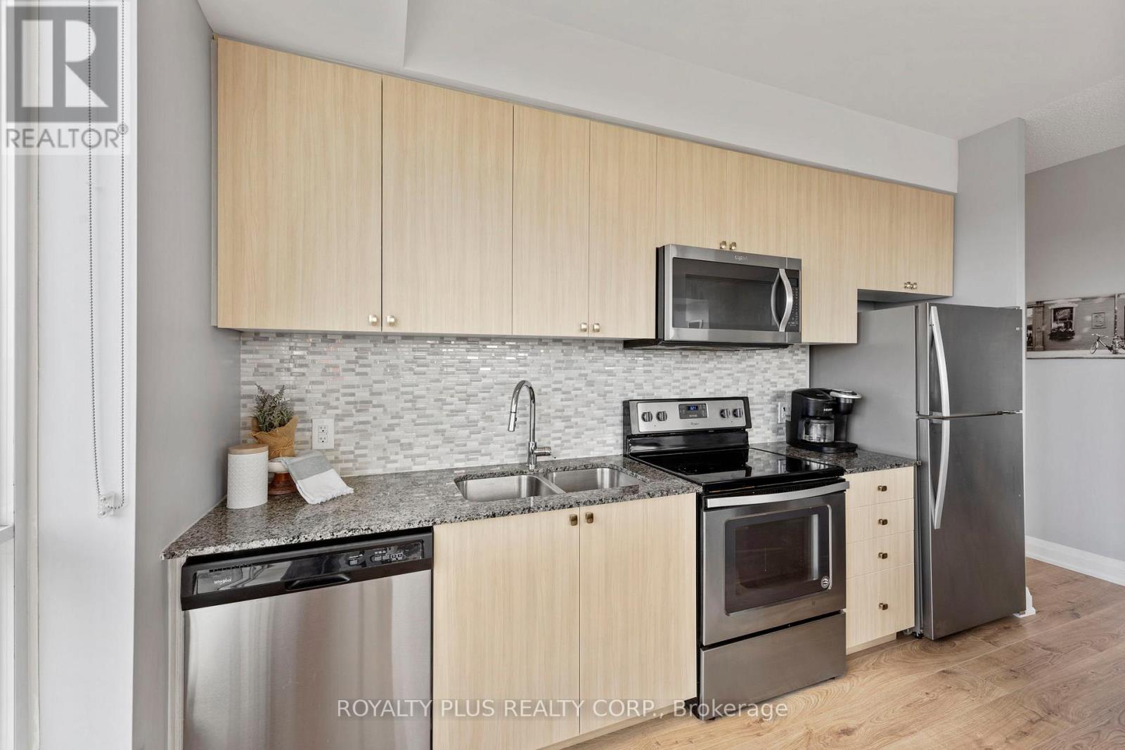 407 - 2800 Keele Street, Toronto, Ontario  M3M 0B8 - Photo 17 - W12890630