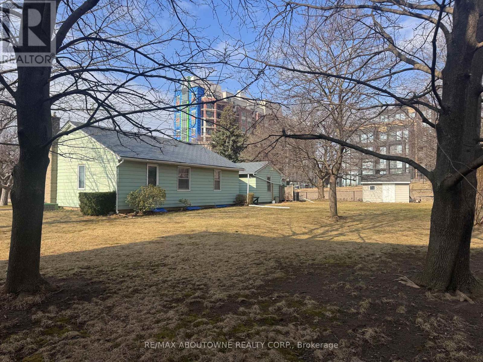 2317 Khalsa Gate, Oakville, Ontario  L6M 4J2 - Photo 2 - W12890634