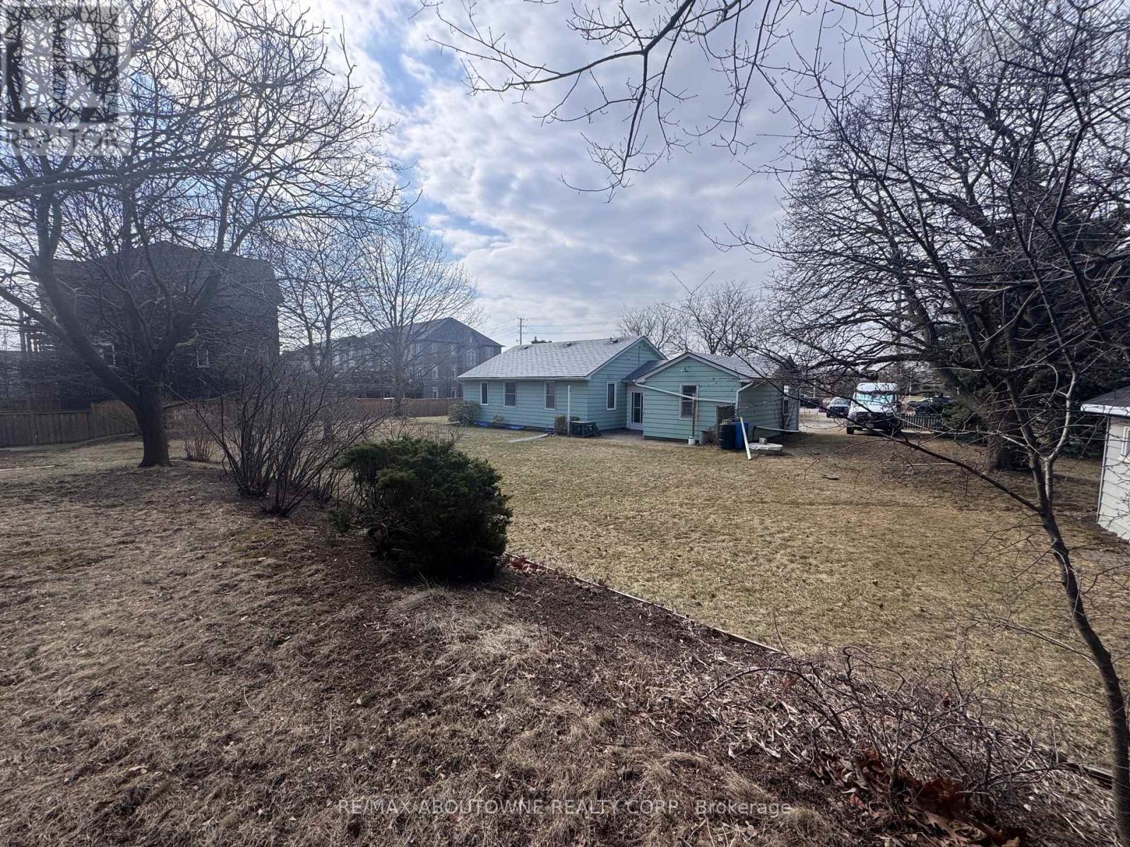 2317 Khalsa Gate, Oakville, Ontario  L6M 4J2 - Photo 6 - W12890634