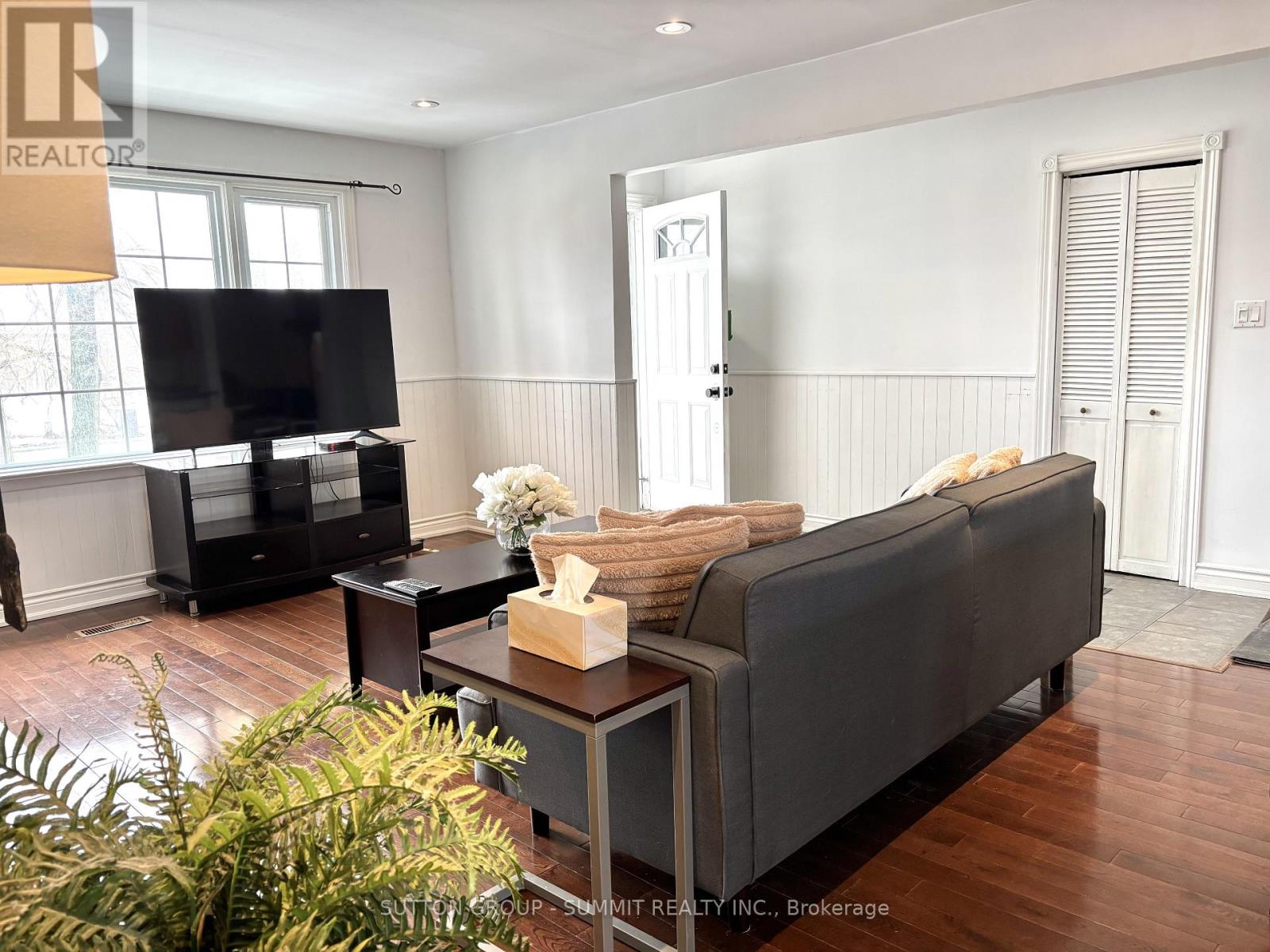 2958 King Street, Caledon, Ontario  L7C 0R3 - Photo 5 - W12890656