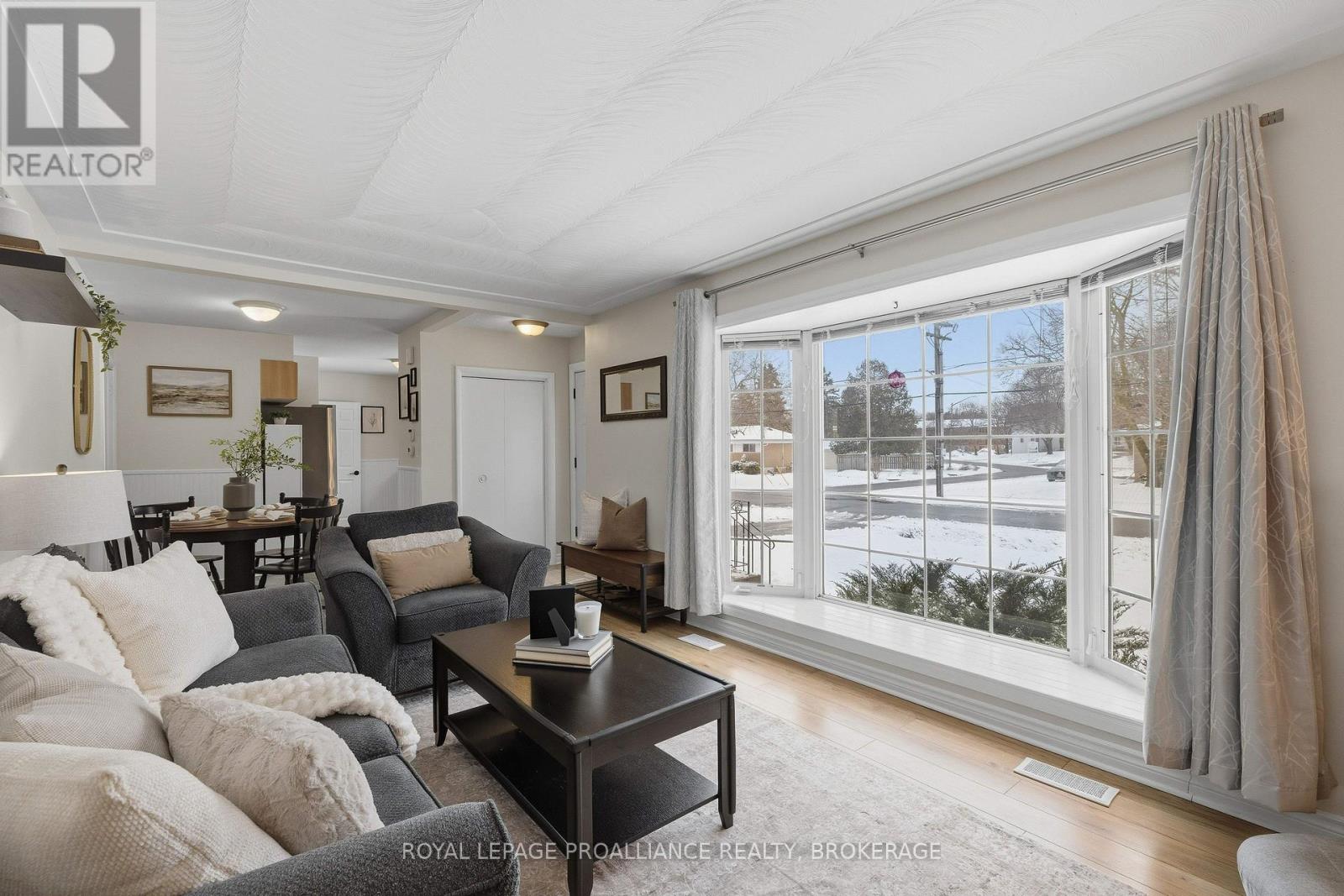 502 Mcewen Drive, Kingston, Ontario  K7M 3W7 - Photo 8 - X12890572