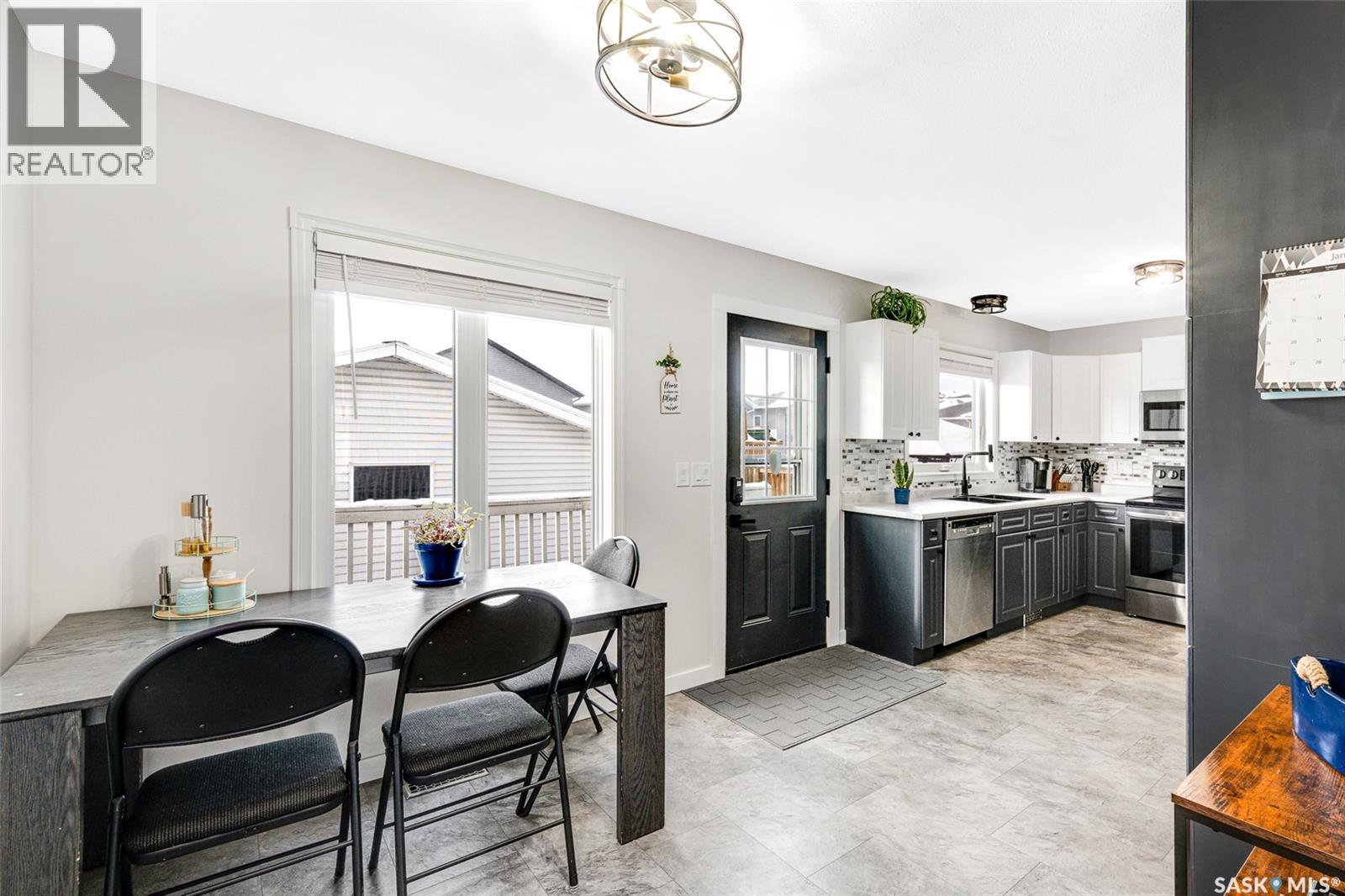 427 Carter Way, Saskatoon, Saskatchewan  S7L 7J1 - Photo 11 - SK030613