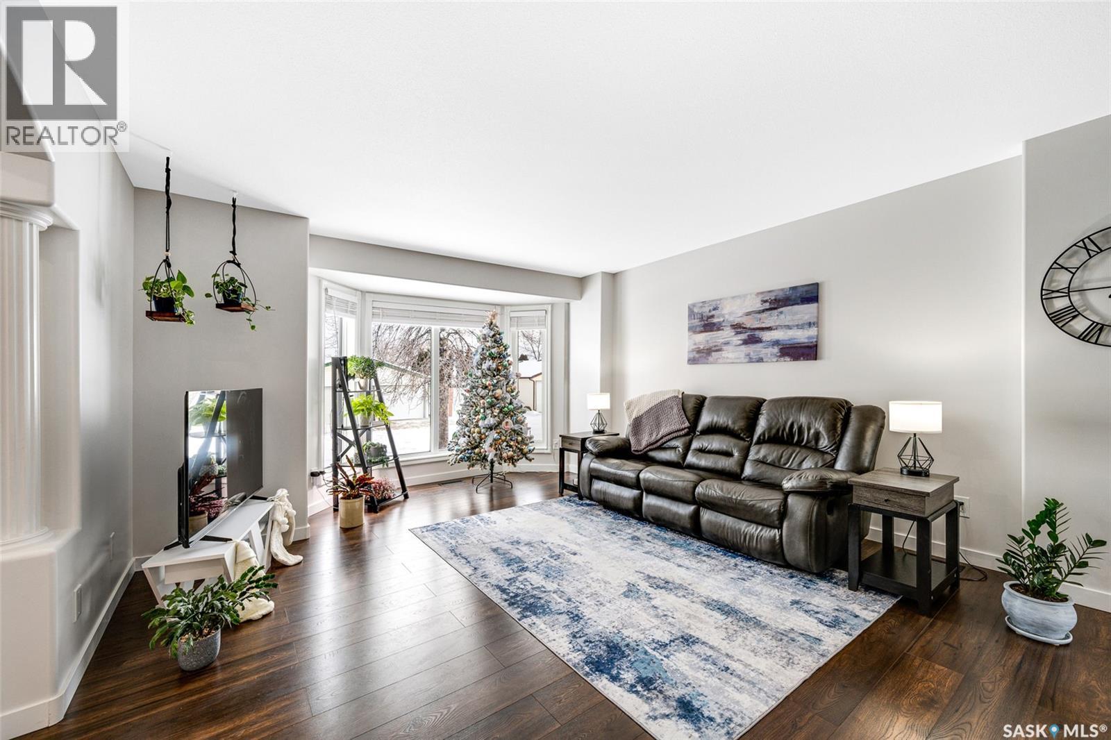 427 Carter Way, Saskatoon, Saskatchewan  S7L 7J1 - Photo 4 - SK030613