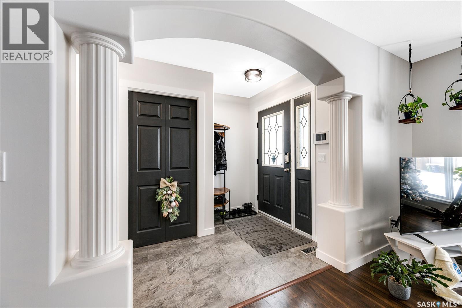 427 Carter Way, Saskatoon, Saskatchewan  S7L 7J1 - Photo 6 - SK030613