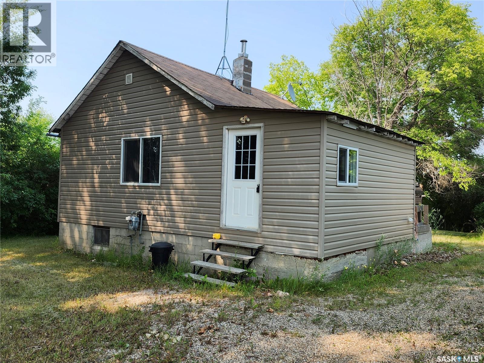 7 Park Street, Yarbo, Saskatchewan  S0A 4V0 - Photo 1 - SK030605