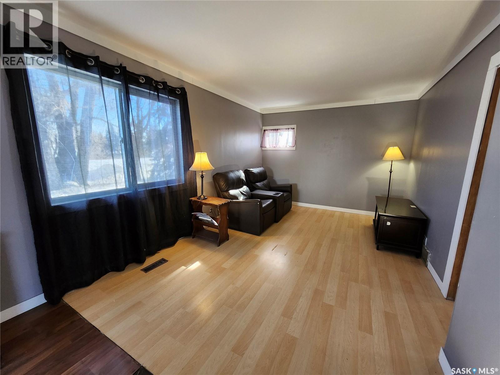 7 Park Street, Yarbo, Saskatchewan  S0A 4V0 - Photo 15 - SK030605