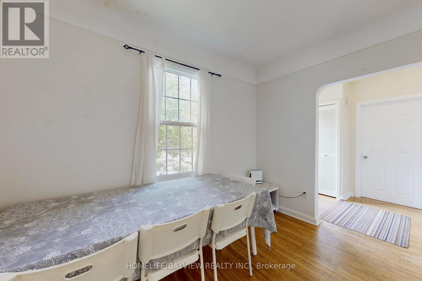 88 Arkell Street, Hamilton, Ontario  L8S 1N7 - Photo 12 - X12890354