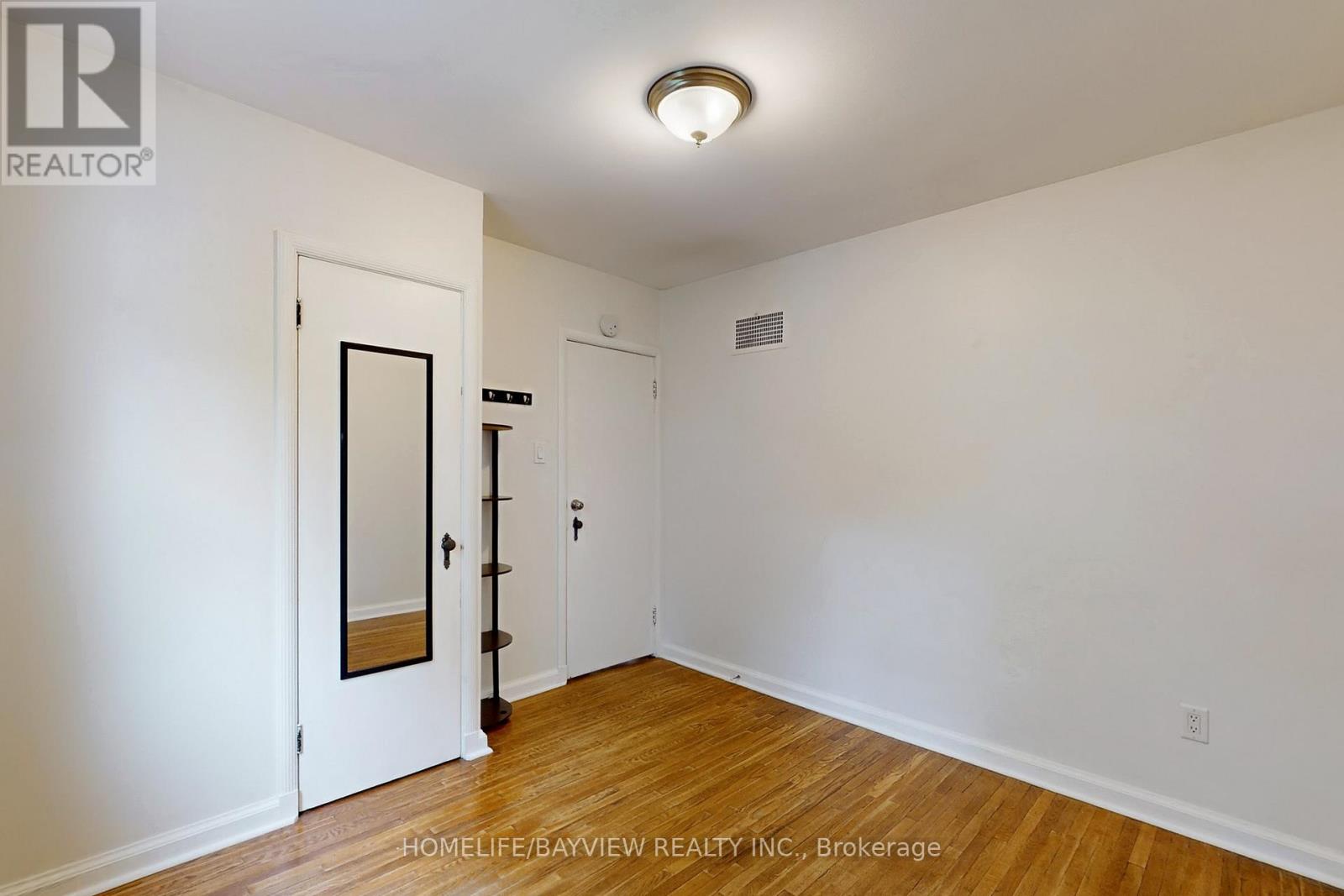 88 Arkell Street, Hamilton, Ontario  L8S 1N7 - Photo 29 - X12890354