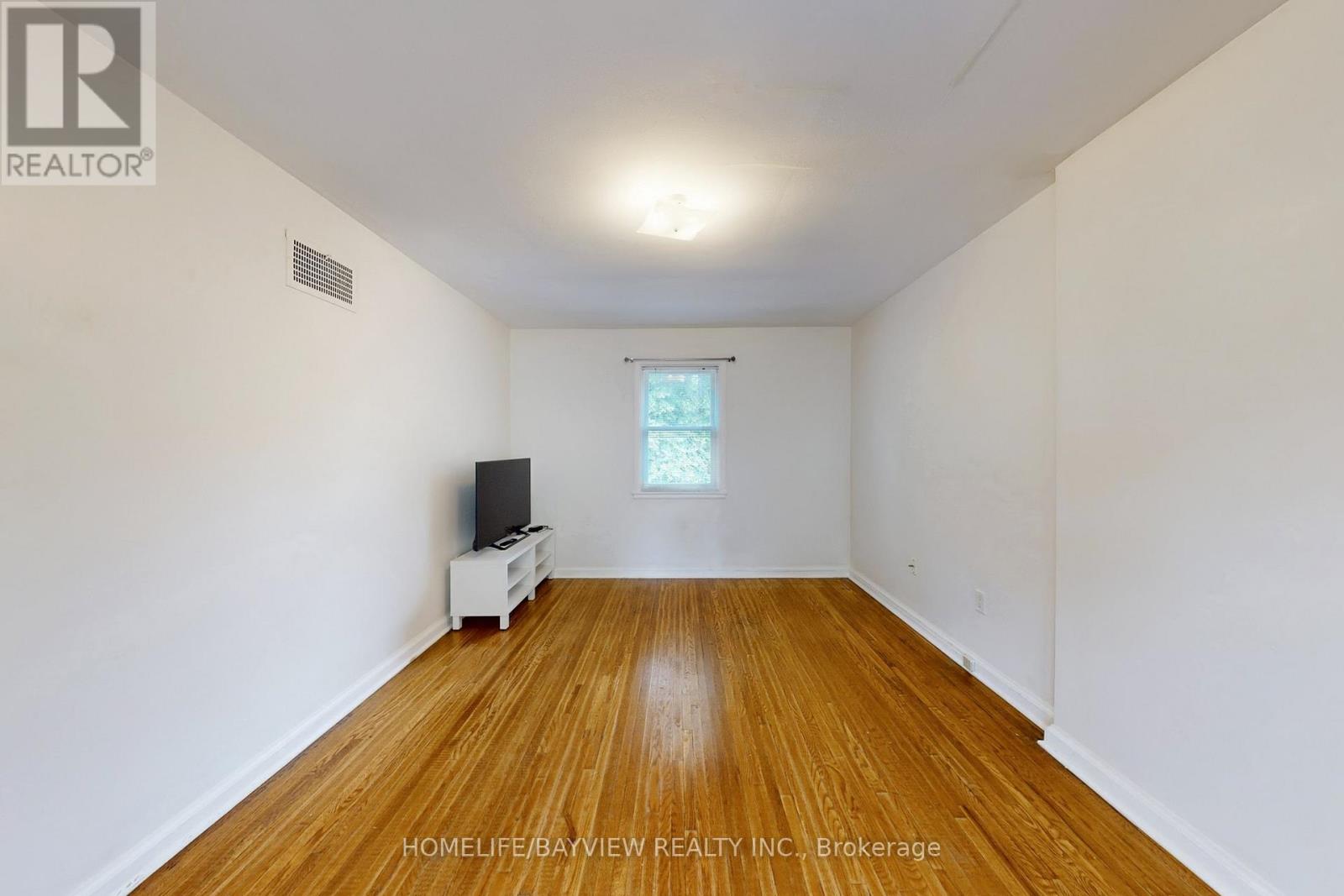 88 Arkell Street, Hamilton, Ontario  L8S 1N7 - Photo 30 - X12890354