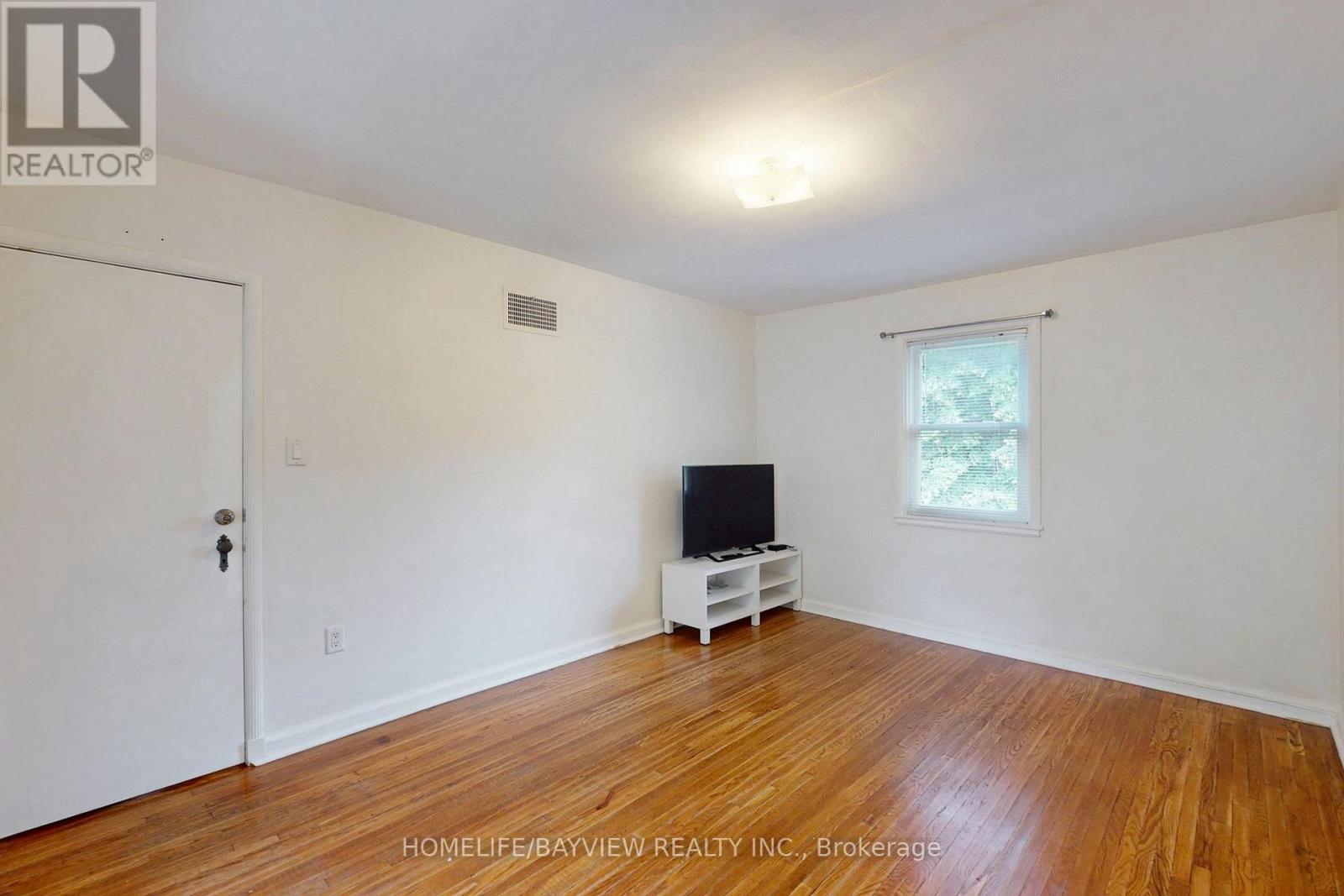 88 Arkell Street, Hamilton, Ontario  L8S 1N7 - Photo 31 - X12890354