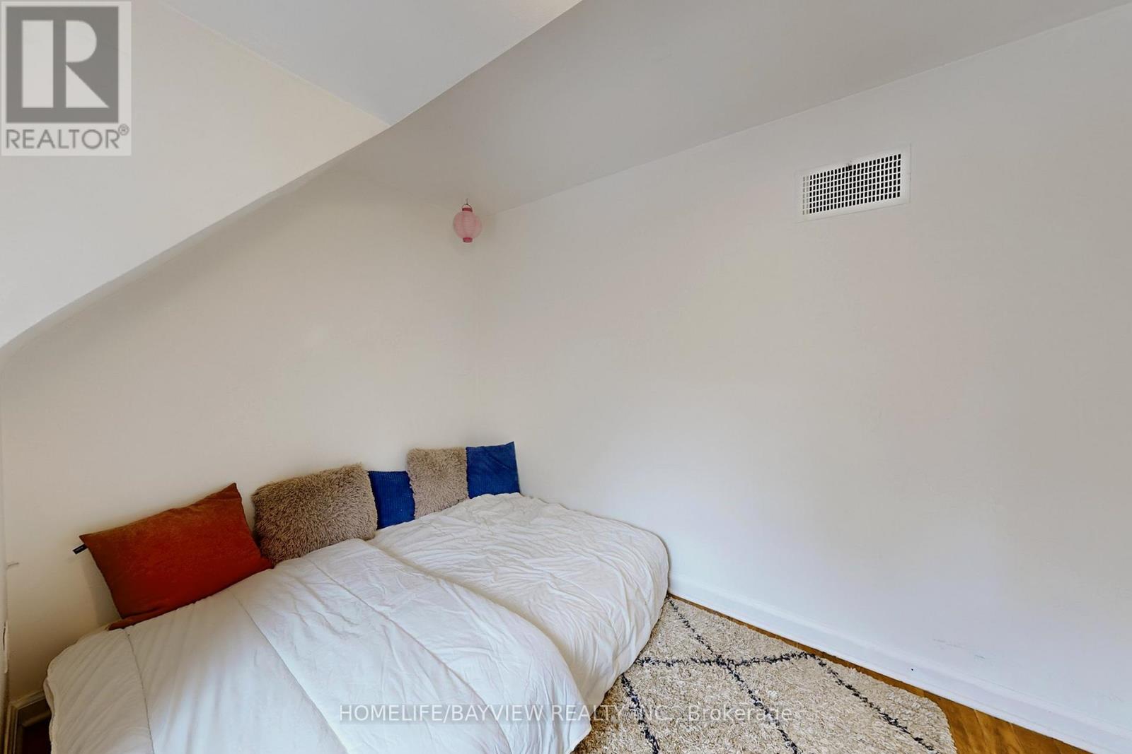 88 Arkell Street, Hamilton, Ontario  L8S 1N7 - Photo 39 - X12890354