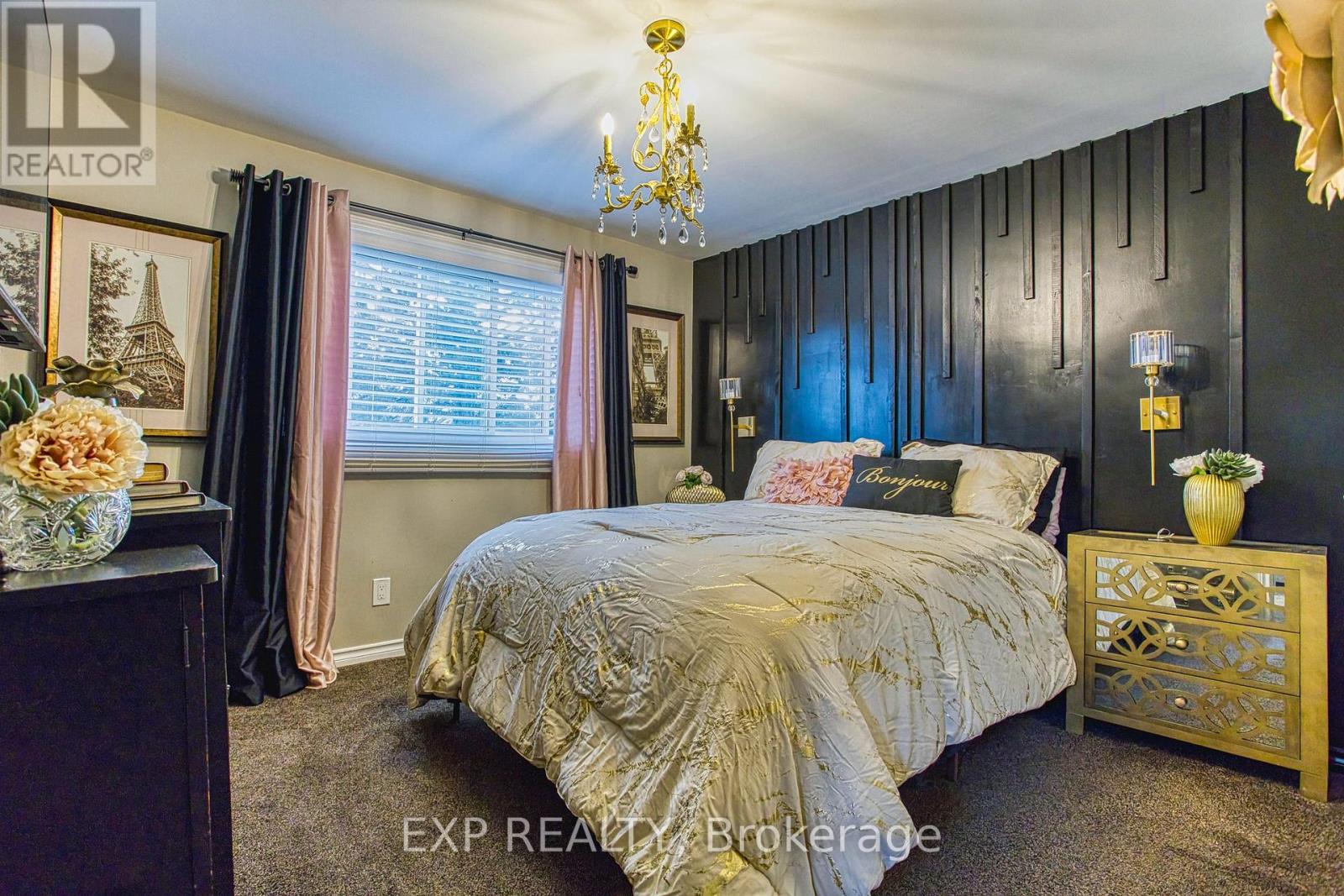 4504 Queensway Gardens, Niagara Falls, Ontario  L2E 6P7 - Photo 27 - X12890366