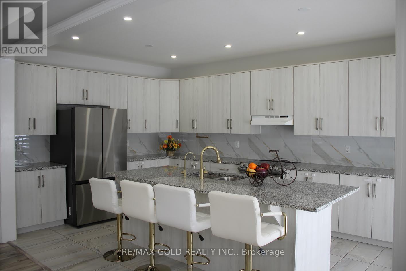 30 Henry Maracle Street E, North Dumfries, Ontario  N0B 1E0 - Photo 5 - X12890506