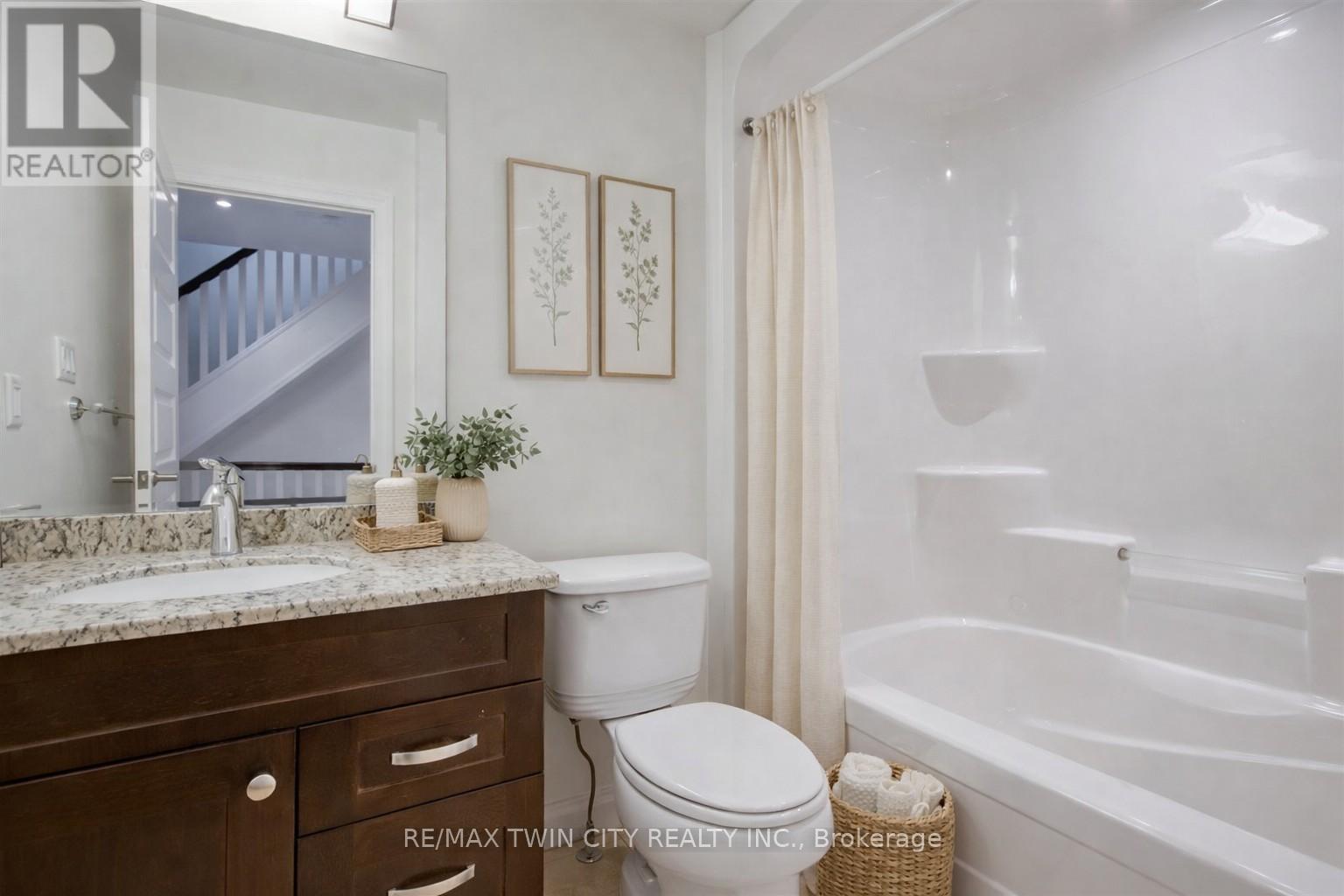 43 Woolwich Street, Kitchener, Ontario  N2K 1S2 - Photo 29 - X12890536