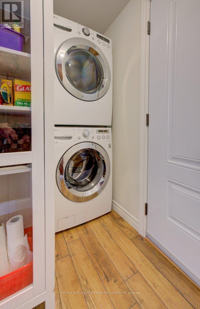 776 Scottsdale Drive, Guelph, Ontario  N1G 3L8 - Photo 17 - X12890540