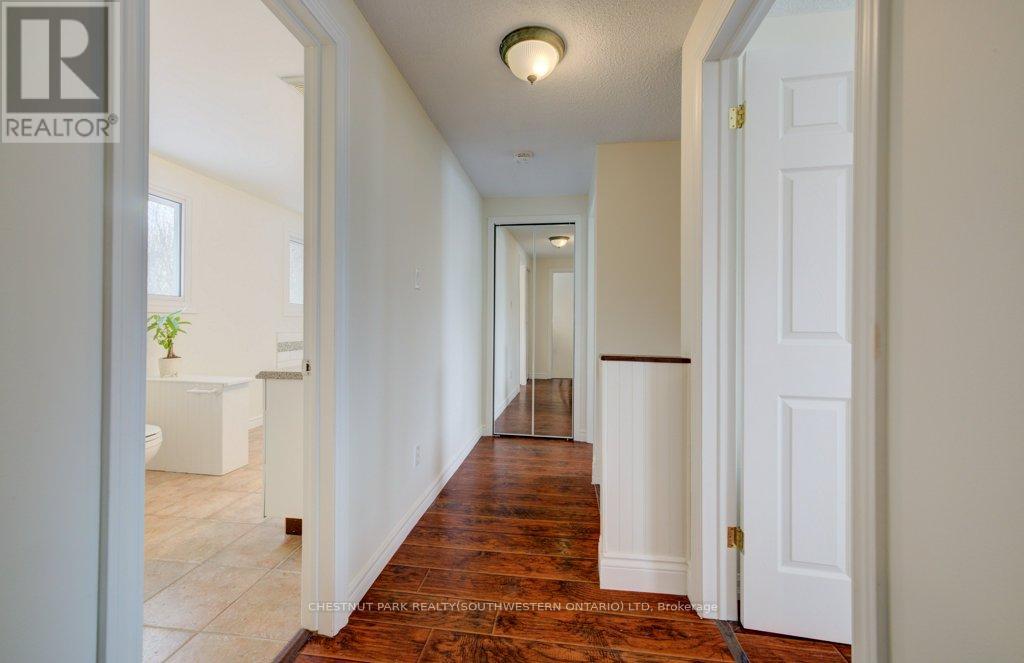 776 Scottsdale Drive, Guelph, Ontario  N1G 3L8 - Photo 20 - X12890540