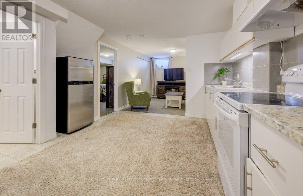 776 Scottsdale Drive, Guelph, Ontario  N1G 3L8 - Photo 31 - X12890540