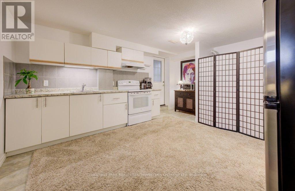 776 Scottsdale Drive, Guelph, Ontario  N1G 3L8 - Photo 33 - X12890540