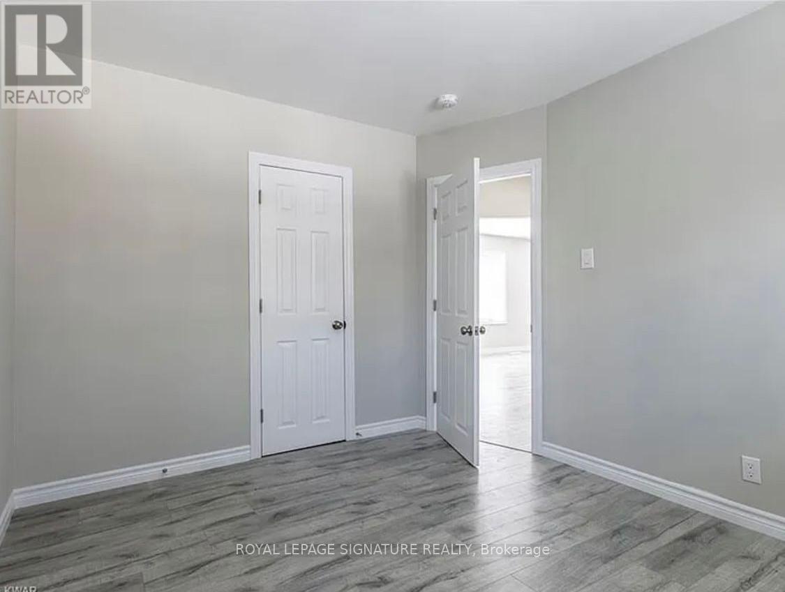 Main - 116 Siebert Avenue, Kitchener, Ontario  N2C 2A8 - Photo 14 - X12890612