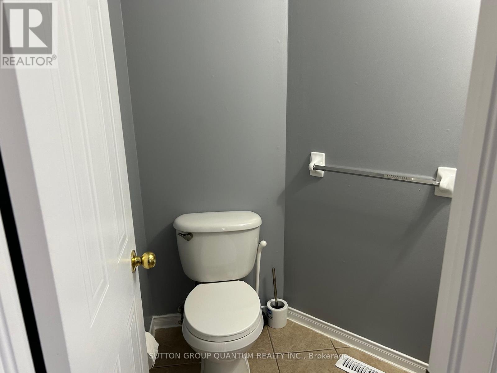 987 Prosperity Court, London East, Ontario  N5V 5C7 - Photo 4 - X12890626