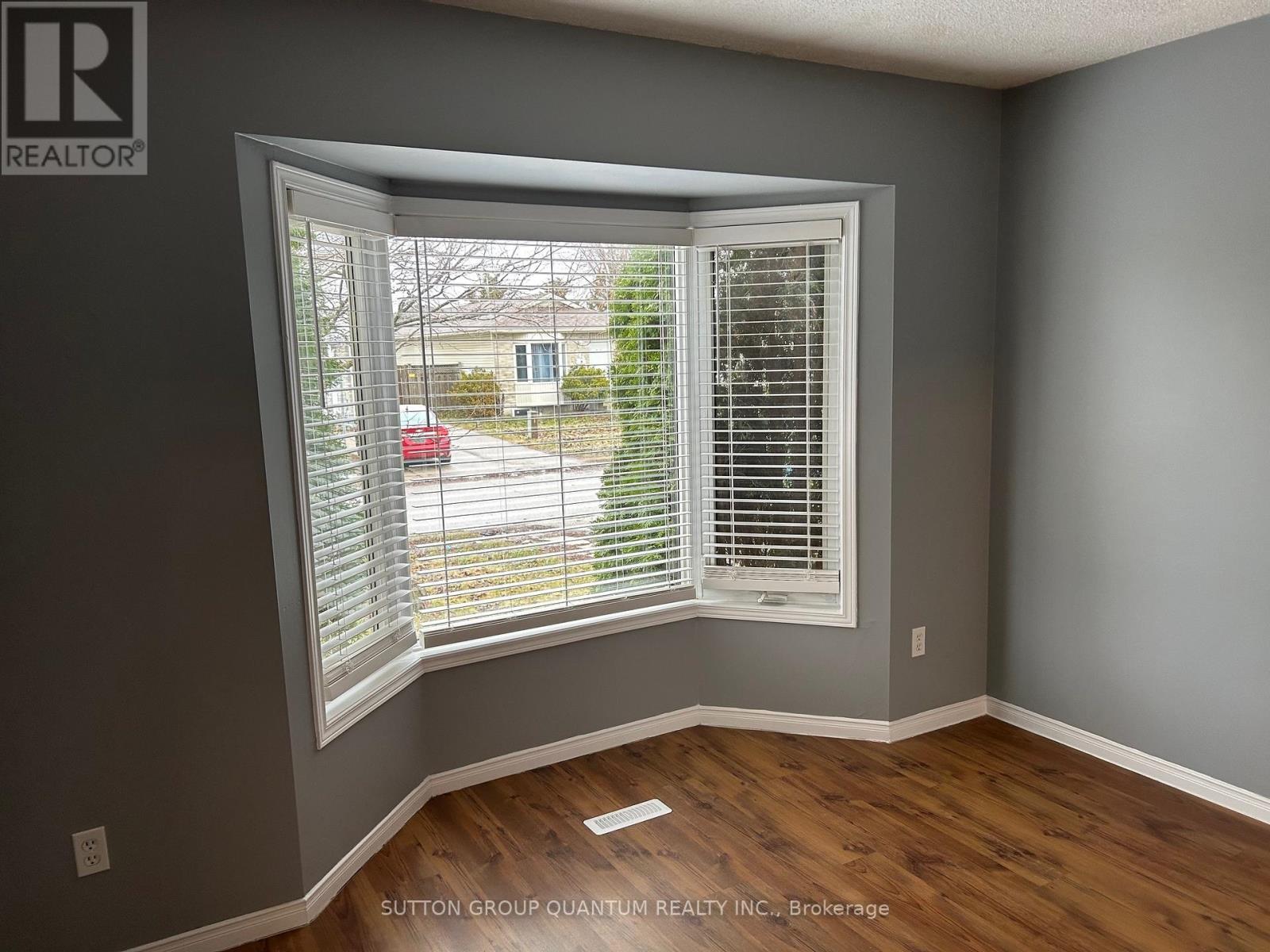 987 Prosperity Court, London East, Ontario  N5V 5C7 - Photo 5 - X12890626