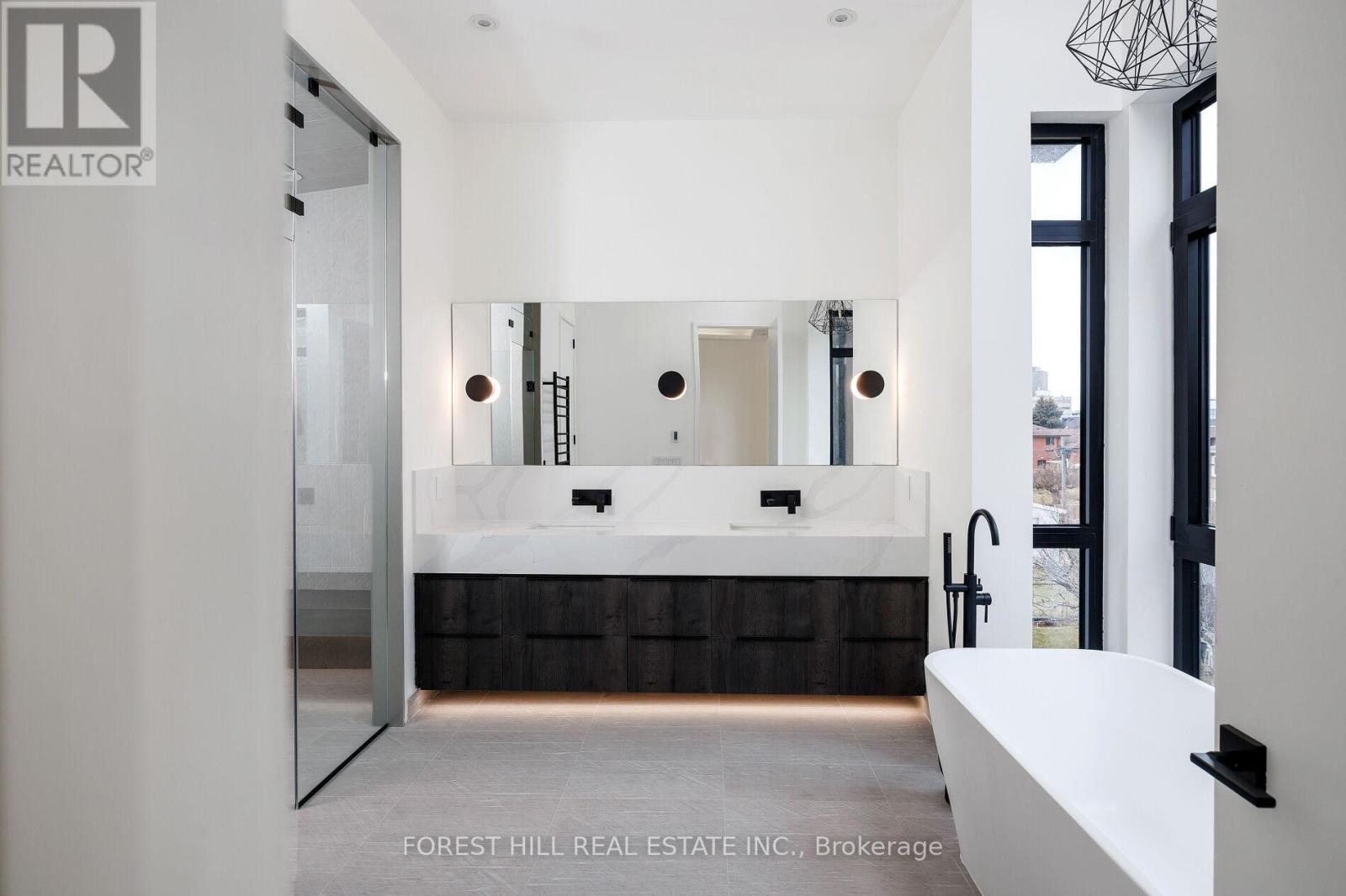 170 Ranee Avenue, Toronto (Englemount-Lawrence), Ontario  M6A 1N5 - Photo 12 - C12793284