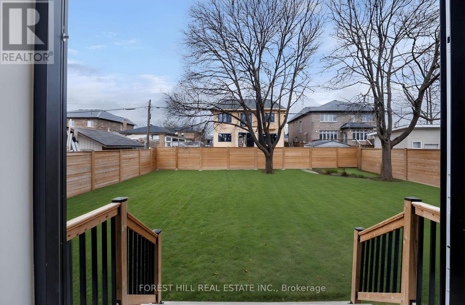 170 Ranee Avenue, Toronto (Englemount-Lawrence), Ontario  M6A 1N5 - Photo 29 - C12793284