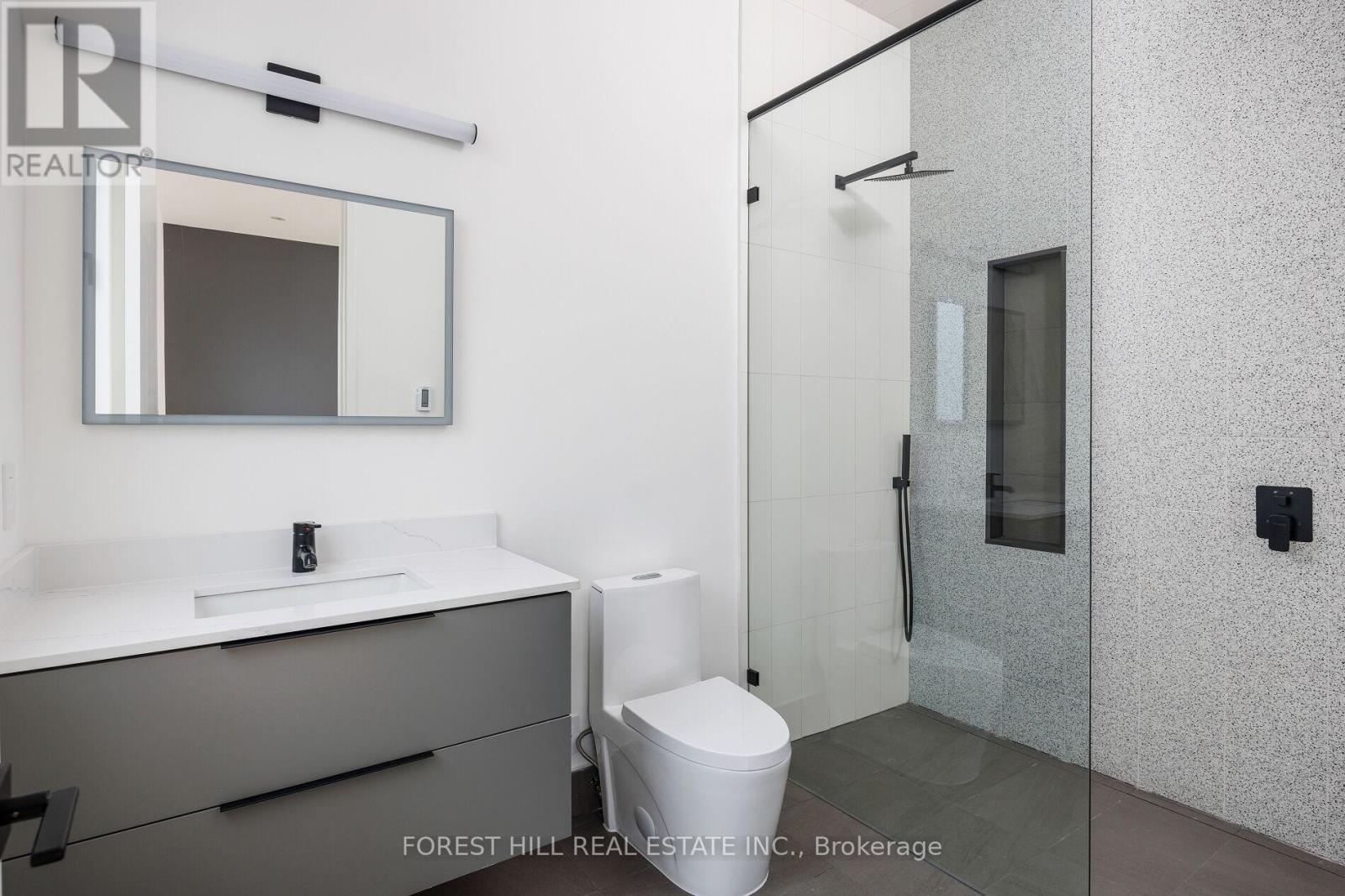 170 Ranee Avenue, Toronto (Englemount-Lawrence), Ontario  M6A 1N5 - Photo 43 - C12793284