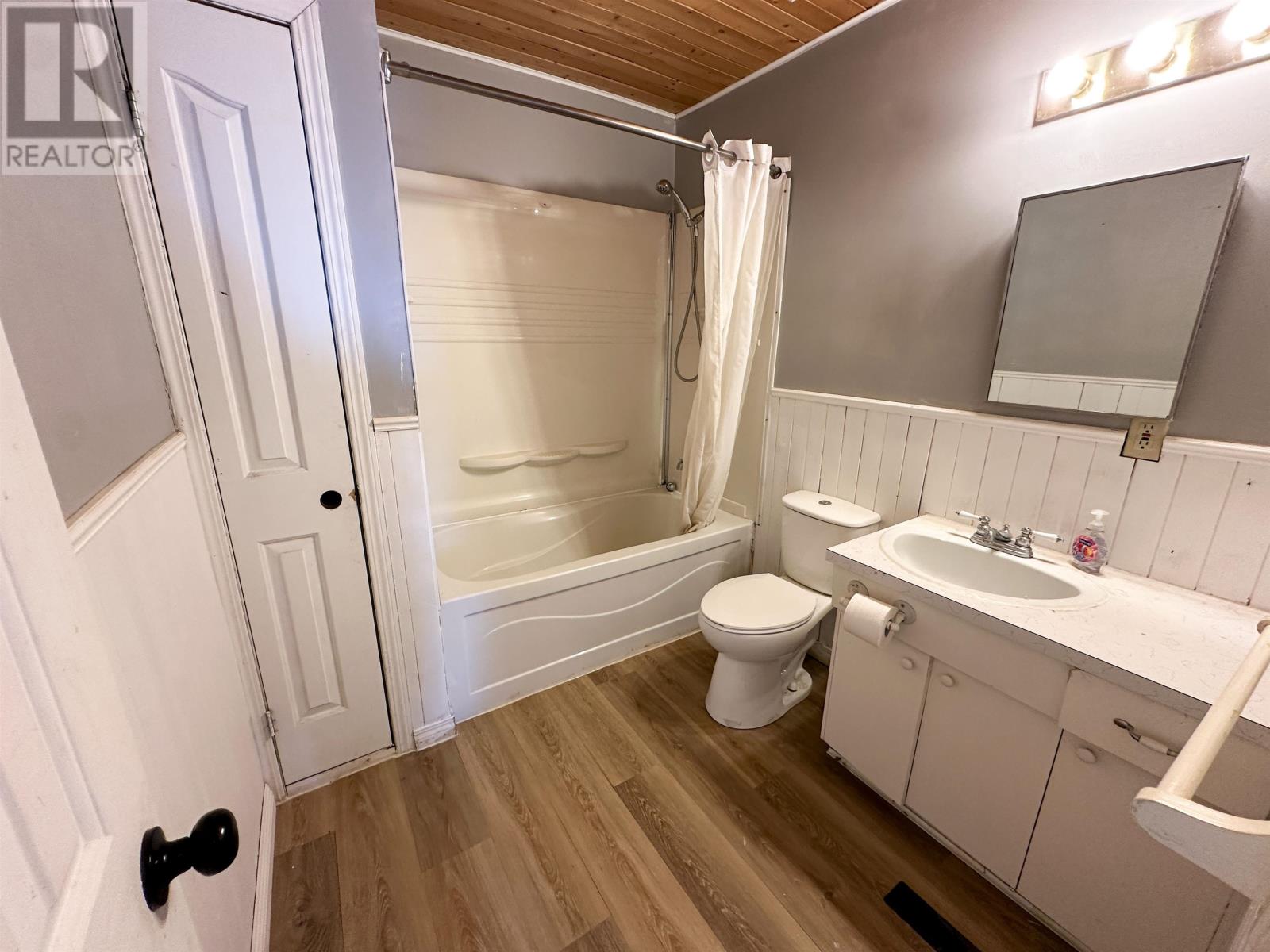 20 Poplar Ave, Ear Falls, Ontario  P0V 1T0 - Photo 7 - TB2600451