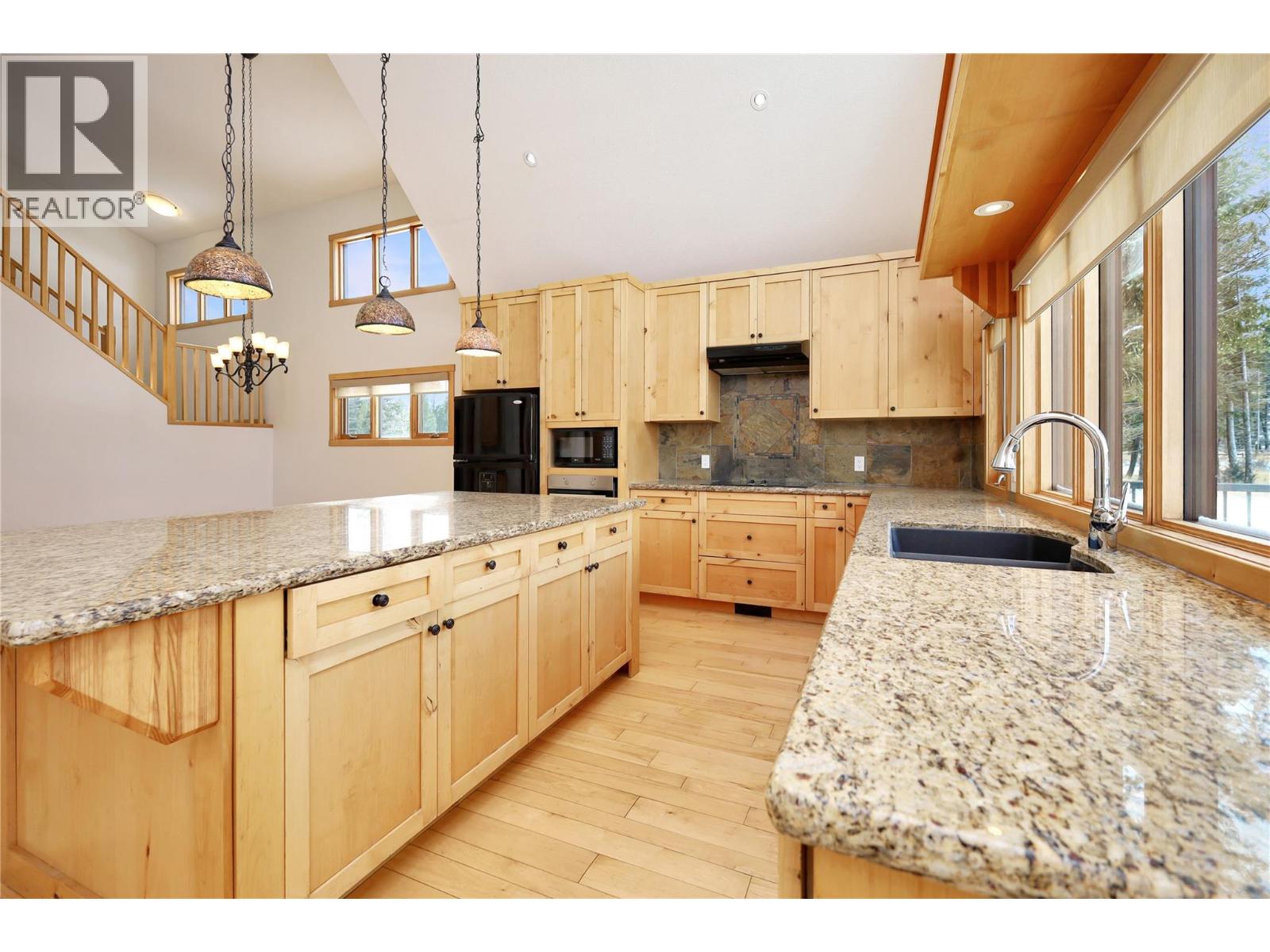 6800 Columbia Lake Road Unit# 21, Fairmont Hot Springs, British Columbia  V0B 1L2 - Photo 13 - 10379288