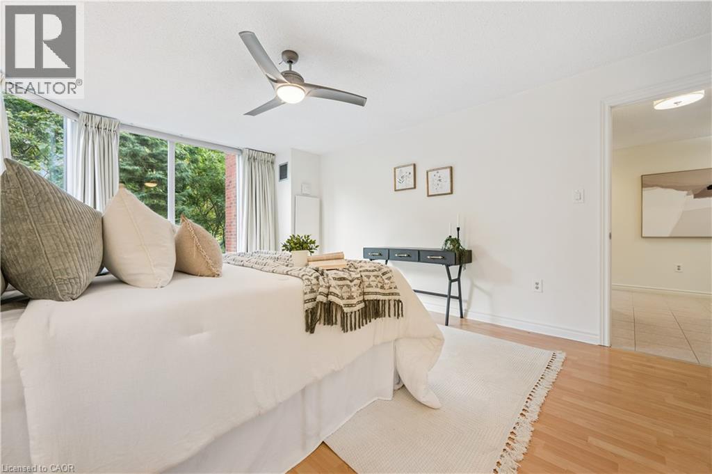 2121 Lakeshore Road Unit# 401, Burlington, Ontario  L7R 1C9 - Photo 27 - 40778619