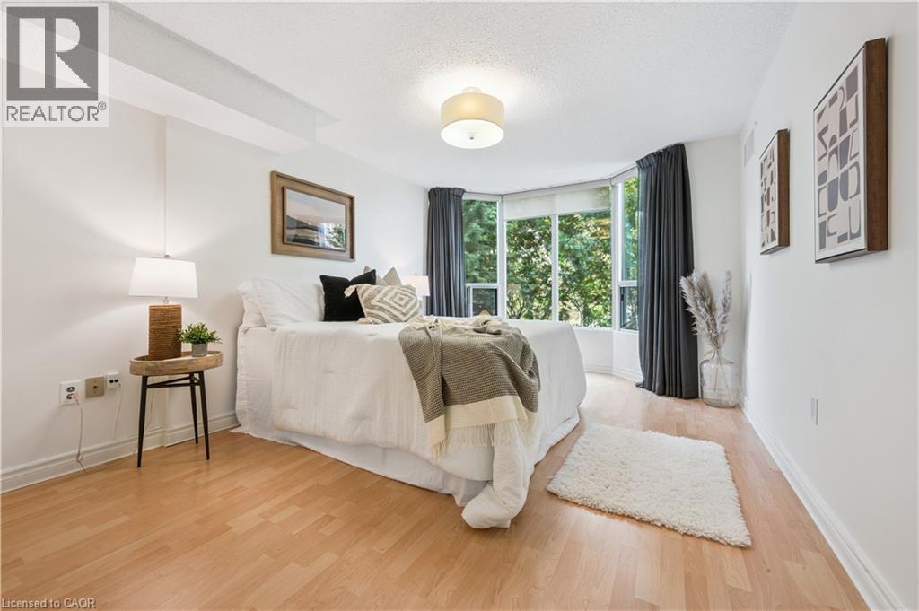 2121 Lakeshore Road Unit# 401, Burlington, Ontario  L7R 1C9 - Photo 19 - 40778619