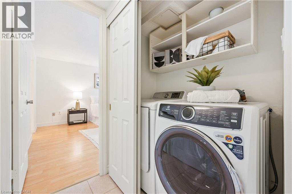 2121 Lakeshore Road Unit# 401, Burlington, Ontario  L7R 1C9 - Photo 23 - 40778619