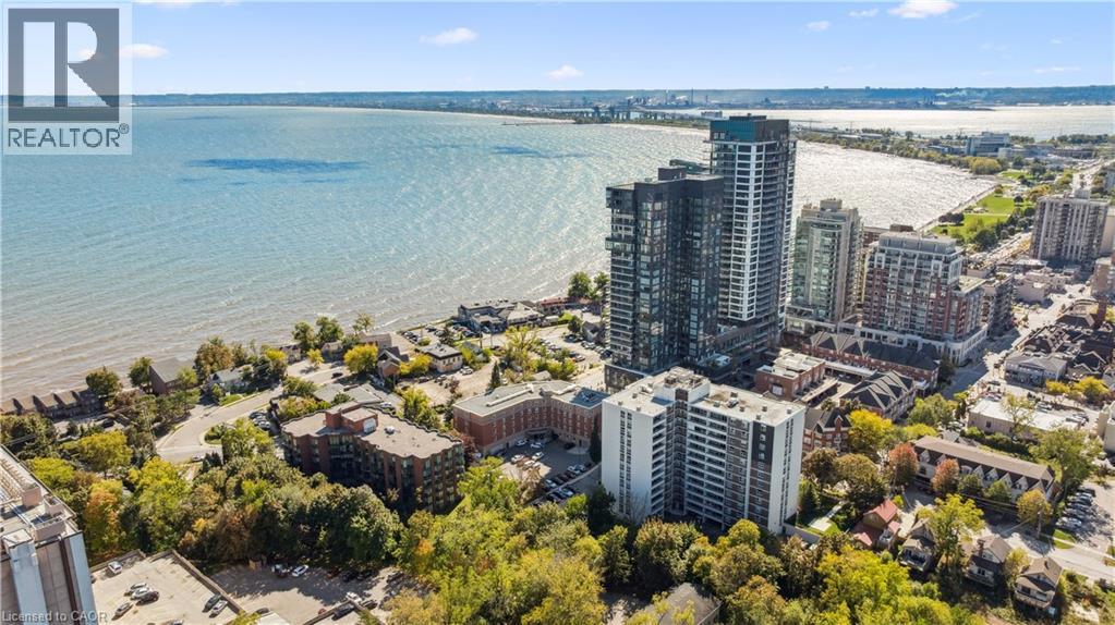 2121 Lakeshore Road Unit# 401, Burlington, Ontario  L7R 1C9 - Photo 2 - 40778619