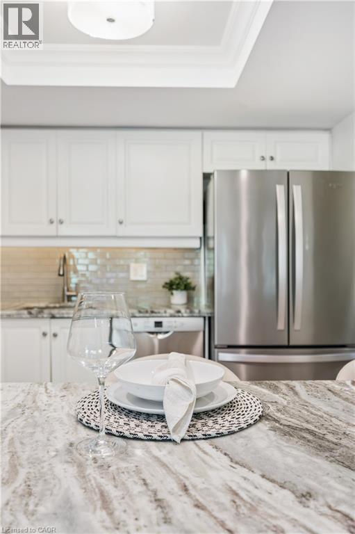 2121 Lakeshore Road Unit# 401, Burlington, Ontario  L7R 1C9 - Photo 15 - 40778619